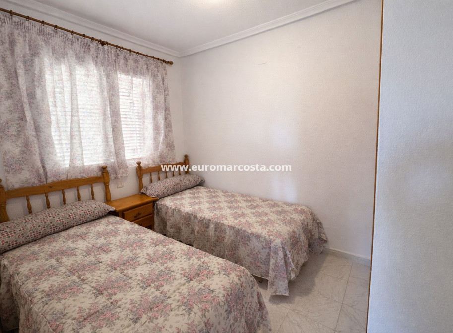 Venta - Apartamento / piso - Torrevieja - TORREVIEJA