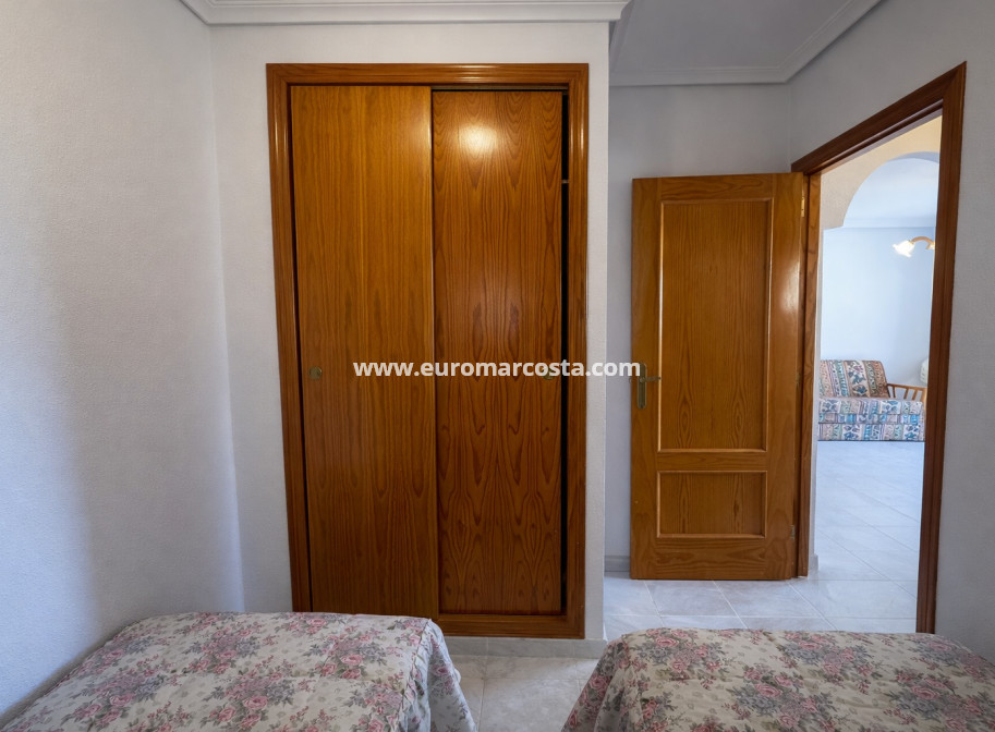 Venta - Apartamento / piso - Torrevieja - TORREVIEJA