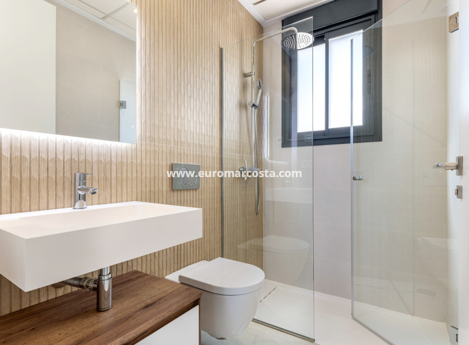 Sale - Villa - Orihuela Costa