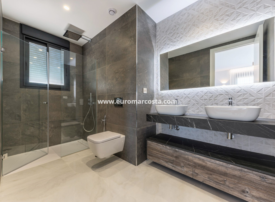 Sale - Villa - Orihuela Costa