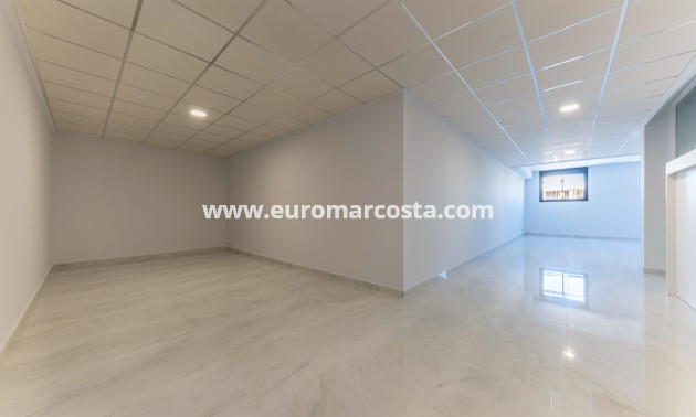 Sale - Villa - Orihuela Costa