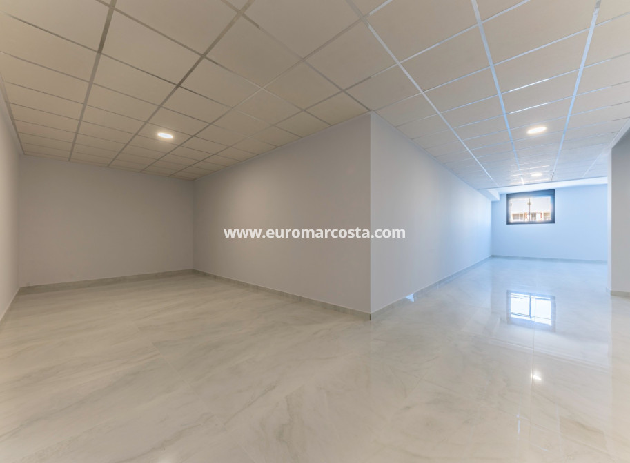 Sale - Villa - Orihuela Costa