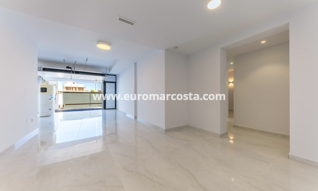 Sale - Villa - Orihuela Costa