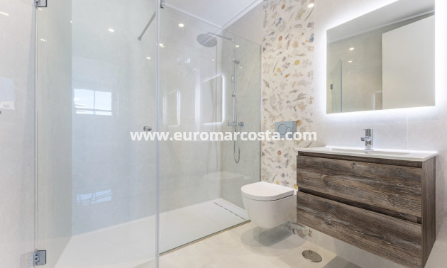 Sale - Villa - Orihuela Costa