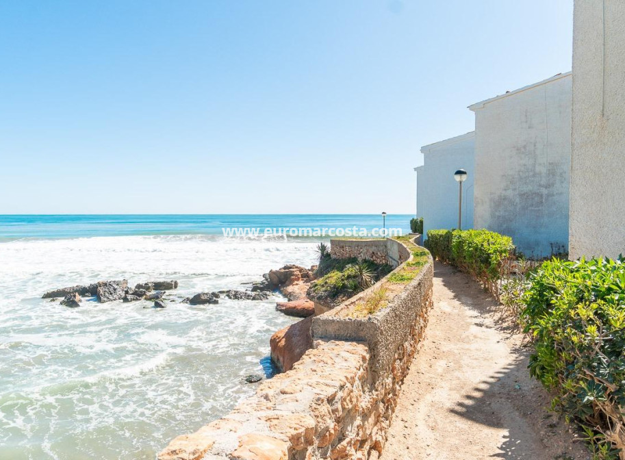 Sale - Townhouse - Orihuela Costa