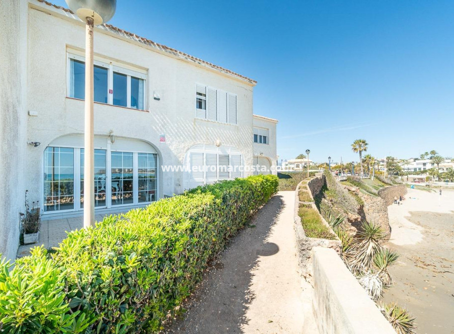 Sale - Townhouse - Orihuela Costa