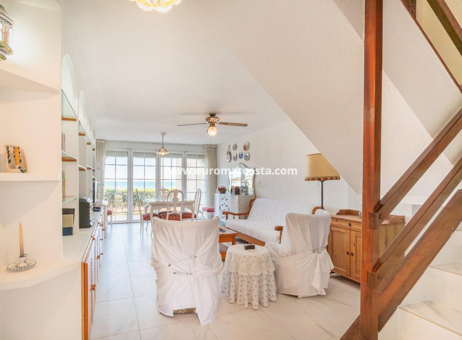 Sale - Townhouse - Orihuela Costa