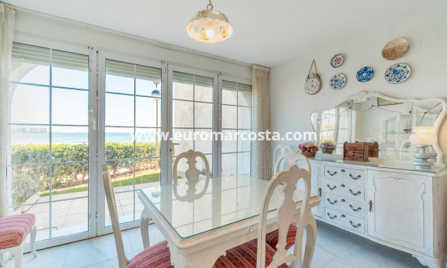 Sale - Townhouse - Orihuela Costa