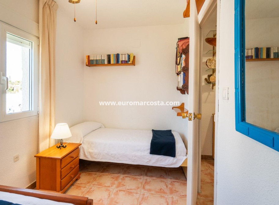 Sale - Townhouse - Orihuela Costa