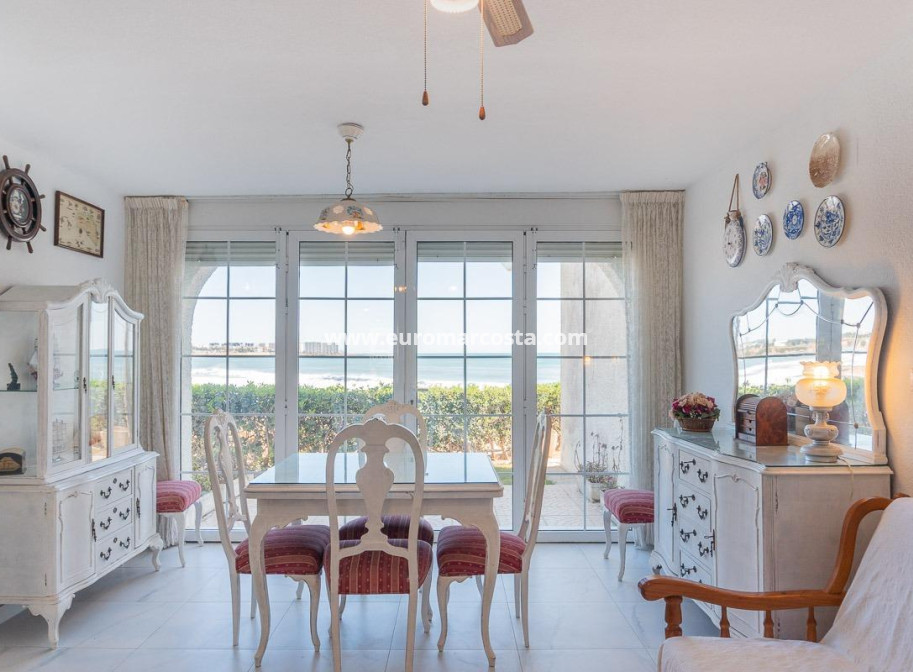 Sale - Townhouse - Orihuela Costa