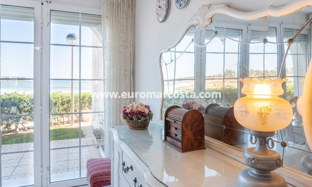 Sale - Townhouse - Orihuela Costa