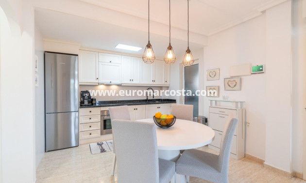 Objekte zum Wiederverkauf - Haus - Orihuela Costa - Zeniamar-Horizonte-La Campana