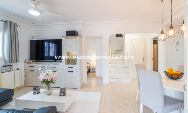 Objekte zum Wiederverkauf - Haus - Orihuela Costa - Zeniamar-Horizonte-La Campana