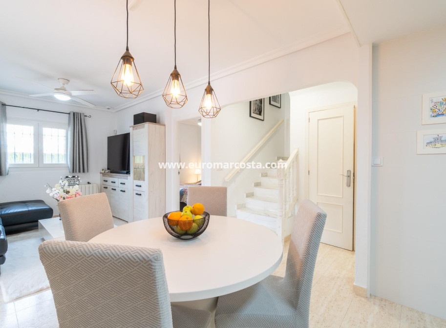 Objekte zum Wiederverkauf - Haus - Orihuela Costa - Zeniamar-Horizonte-La Campana