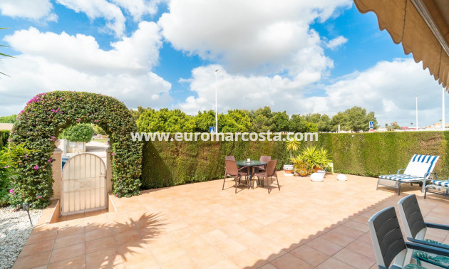 Objekte zum Wiederverkauf - Haus - Orihuela Costa - Zeniamar-Horizonte-La Campana