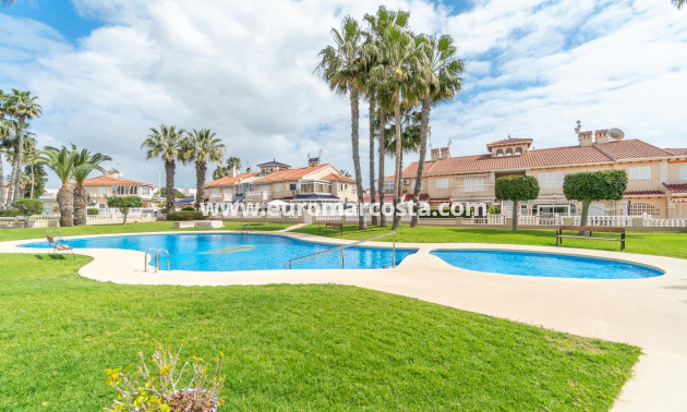 Objekte zum Wiederverkauf - Haus - Orihuela Costa - Zeniamar-Horizonte-La Campana