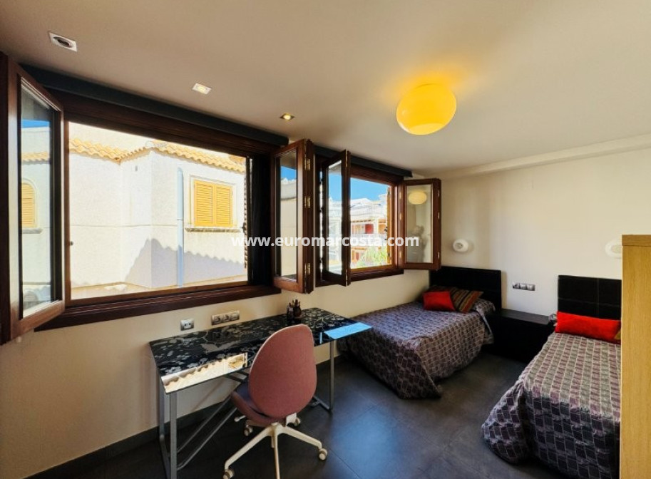 Sale - Townhouse - Guardamar del Segura - Los secanos