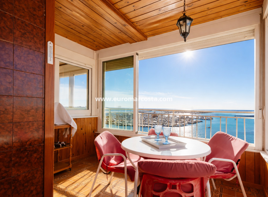 Sale - Apartment / flat - Torrevieja - TORREVIEJA