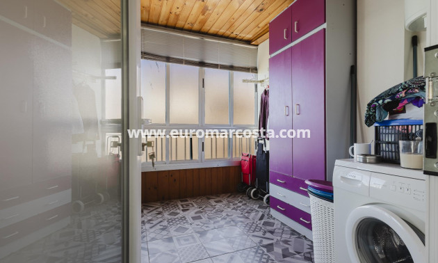 Sale - Apartment / flat - Torrevieja - TORREVIEJA