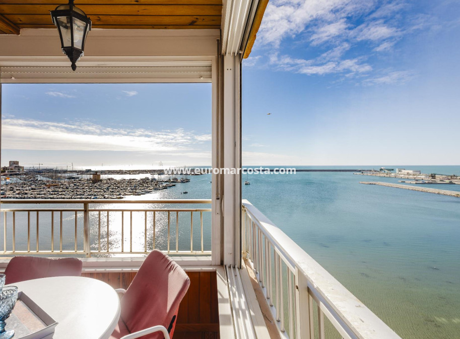 Sale - Apartment / flat - Torrevieja - TORREVIEJA