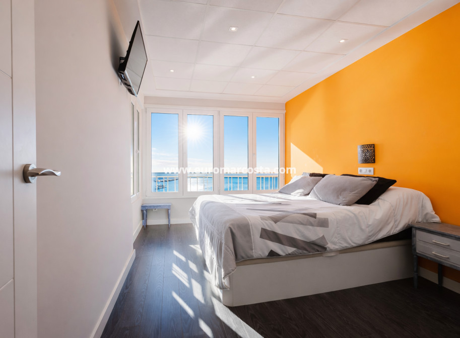 Sale - Apartment / flat - Torrevieja - TORREVIEJA