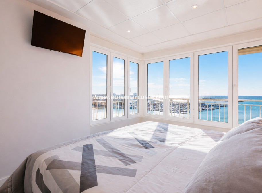 Sale - Apartment / flat - Torrevieja - TORREVIEJA