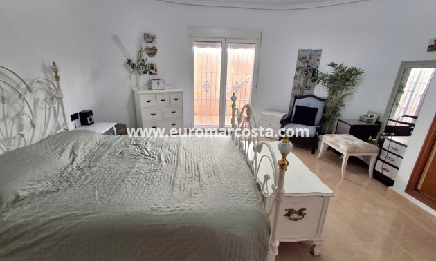 Objekte zum Wiederverkauf - Villa Detached - Ciudad Quesada