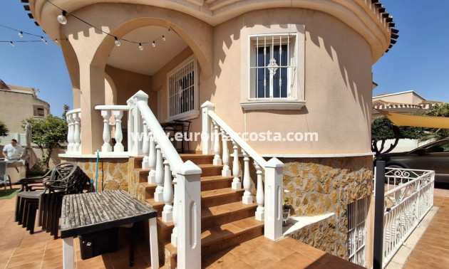 Objekte zum Wiederverkauf - Villa Detached - Ciudad Quesada