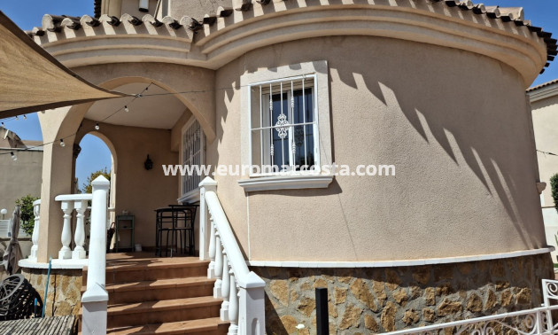 Objekte zum Wiederverkauf - Villa Detached - Ciudad Quesada