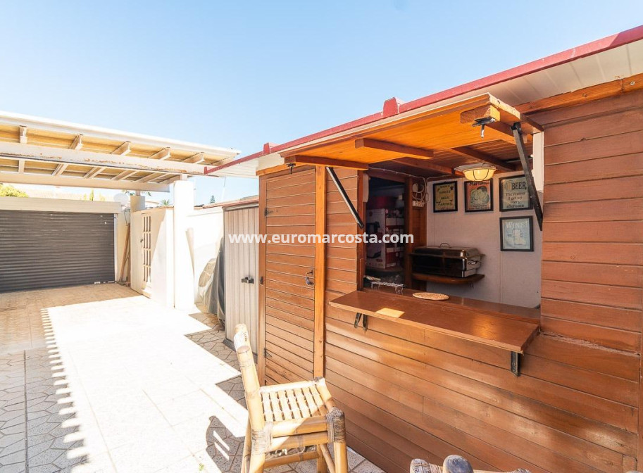 Sale - Villa - Orihuela Costa