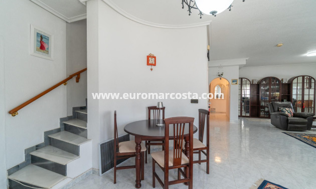 Sale - Villa - Orihuela Costa