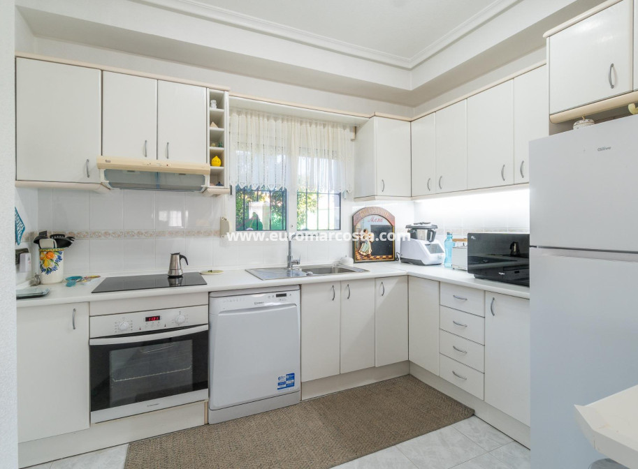 Sale - Villa - Orihuela Costa