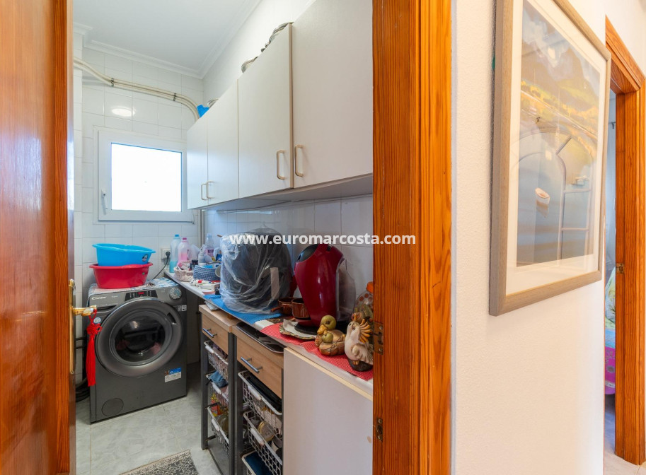 Sale - Villa - Orihuela Costa