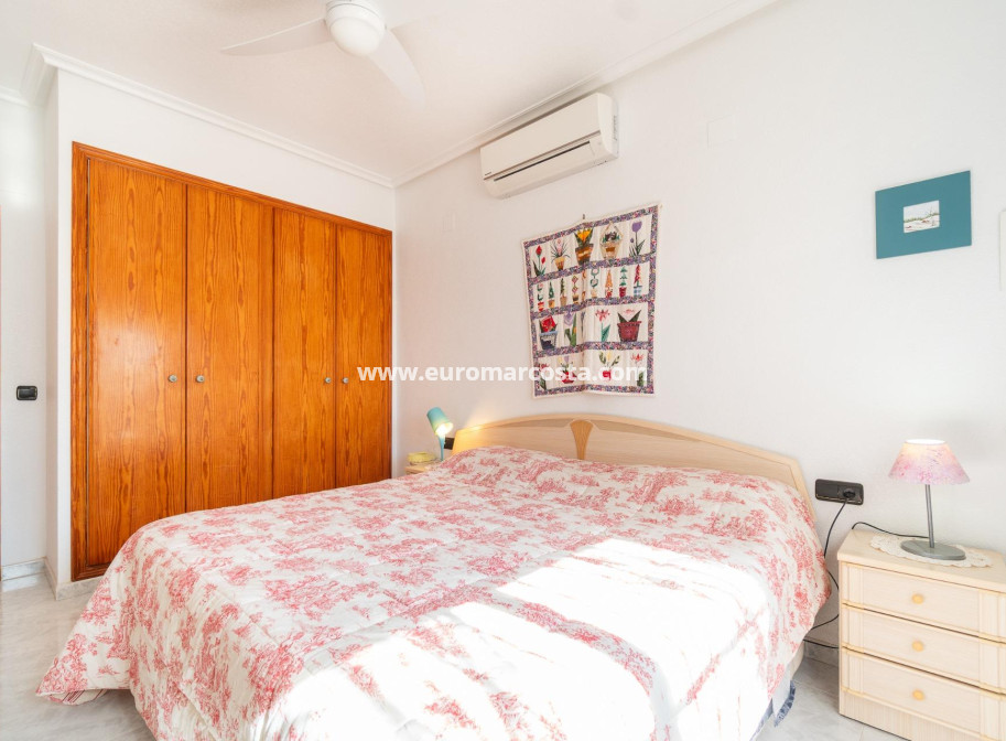 Sale - Villa - Orihuela Costa