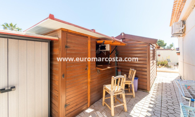 Sale - Villa - Orihuela Costa