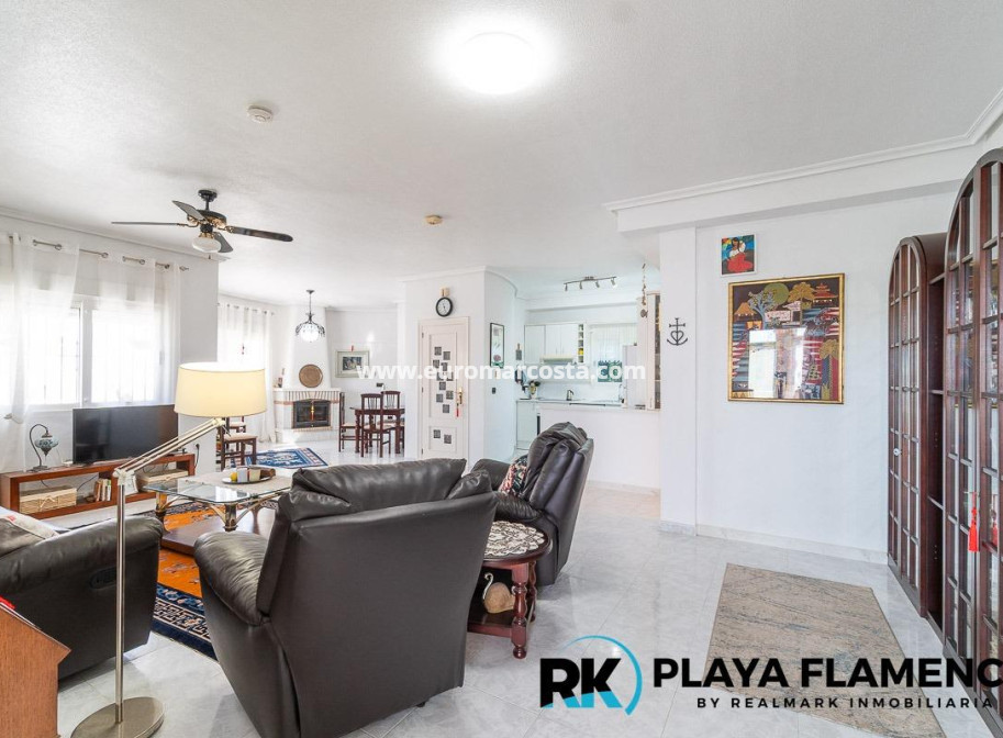 Sale - Villa - Orihuela Costa