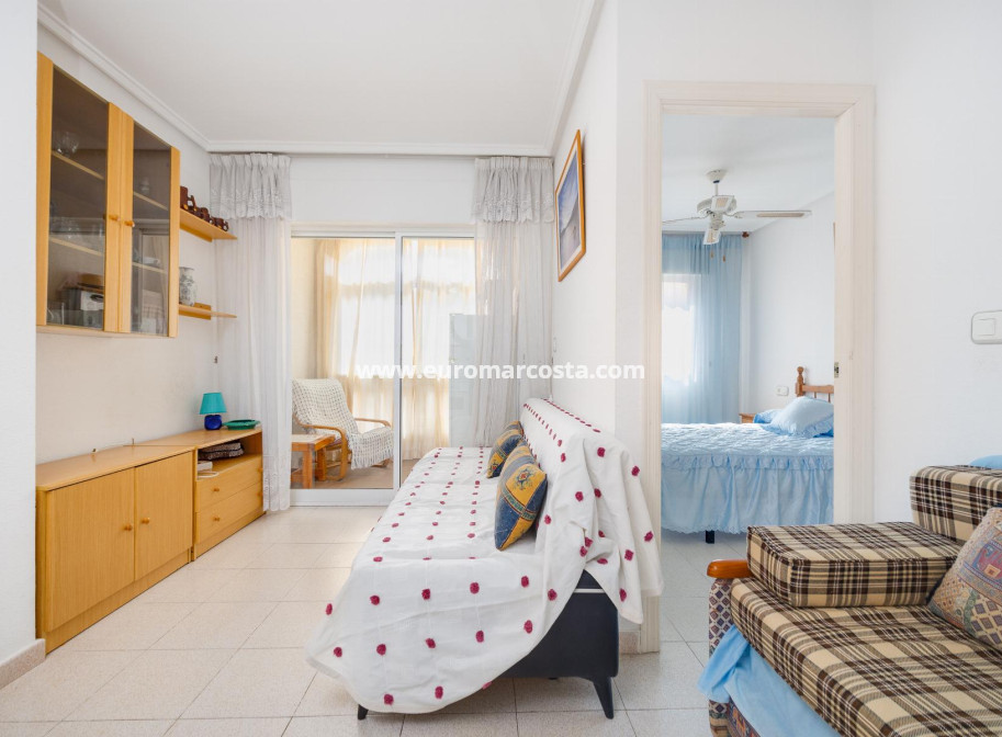 Sale - Apartment / flat - Torrevieja - TORREVIEJA