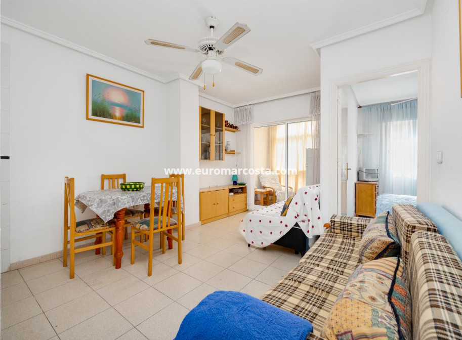 Sale - Apartment / flat - Torrevieja - TORREVIEJA