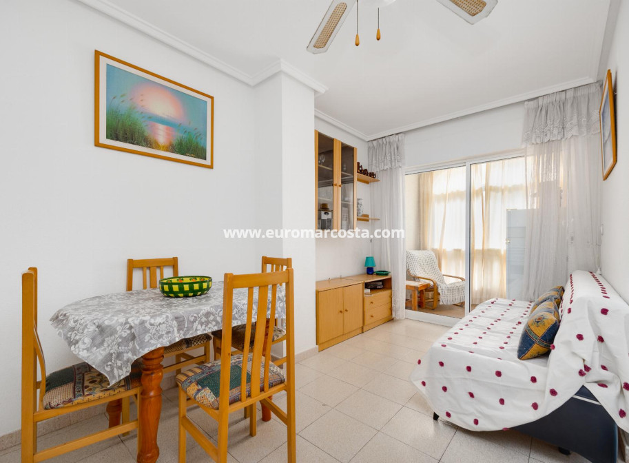 Sale - Apartment / flat - Torrevieja - TORREVIEJA