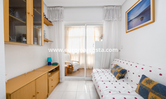 Sale - Apartment / flat - Torrevieja - TORREVIEJA