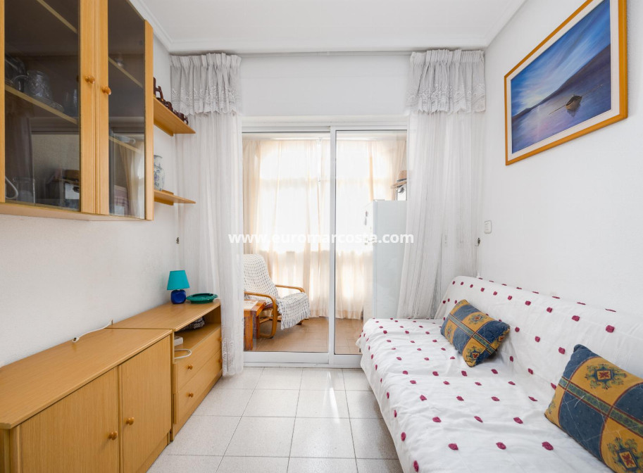 Sale - Apartment / flat - Torrevieja - TORREVIEJA