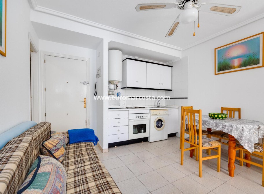 Sale - Apartment / flat - Torrevieja - TORREVIEJA