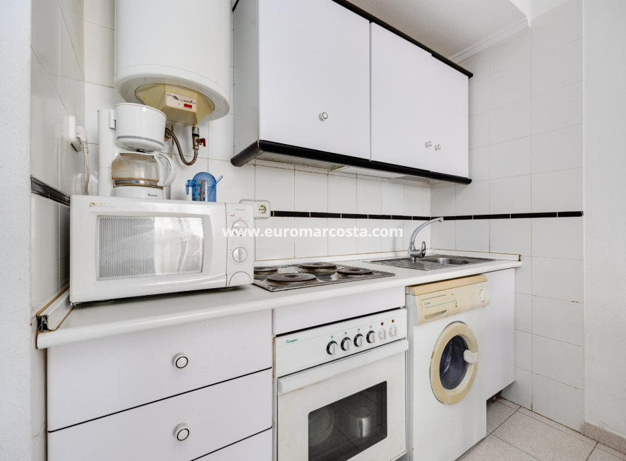 Sale - Apartment / flat - Torrevieja - TORREVIEJA