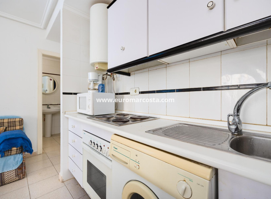 Sale - Apartment / flat - Torrevieja - TORREVIEJA