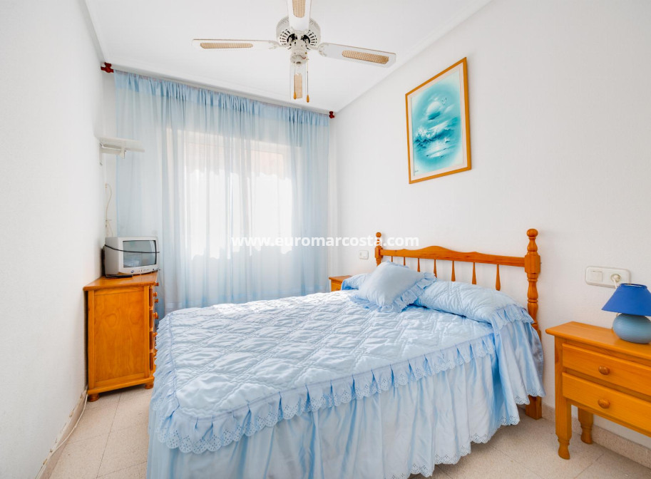 Sale - Apartment / flat - Torrevieja - TORREVIEJA