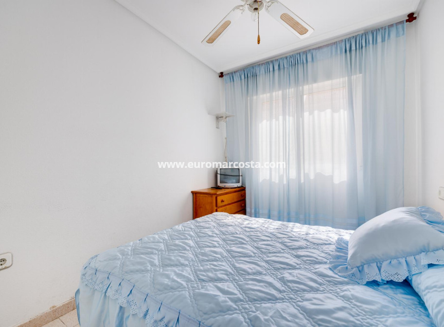 Sale - Apartment / flat - Torrevieja - TORREVIEJA
