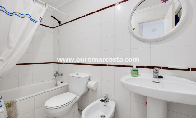 Sale - Apartment / flat - Torrevieja - TORREVIEJA