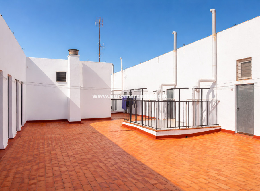 Sale - Apartment / flat - Torrevieja - TORREVIEJA