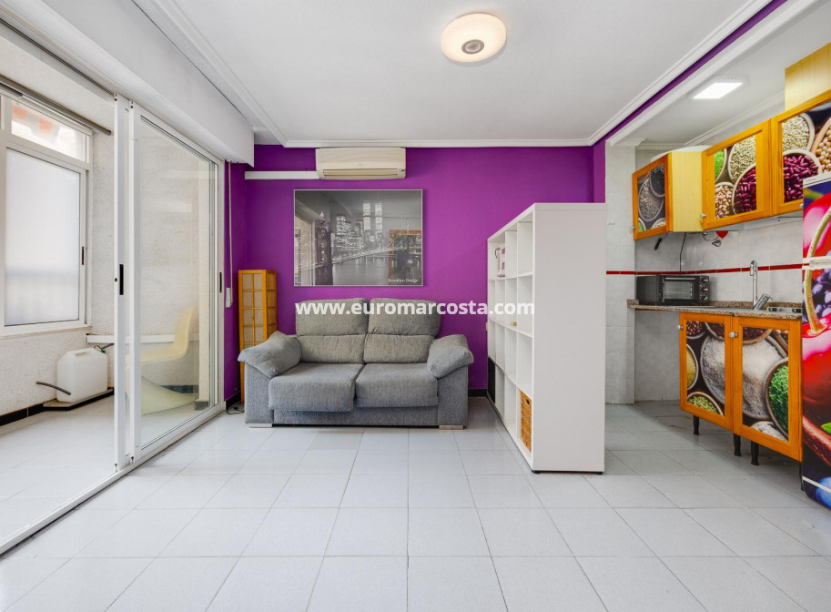 Sale - Apartment / flat - Torrevieja - TORREVIEJA