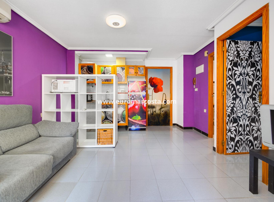 Sale - Apartment / flat - Torrevieja - TORREVIEJA
